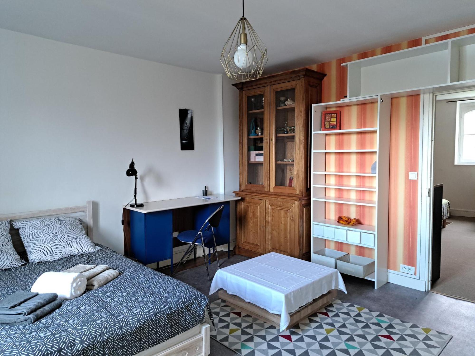 Les Chambres De Lucie-B&B - Petit Dej Inclus - Parking Prive - Proche Gare Versailles Rom bilde