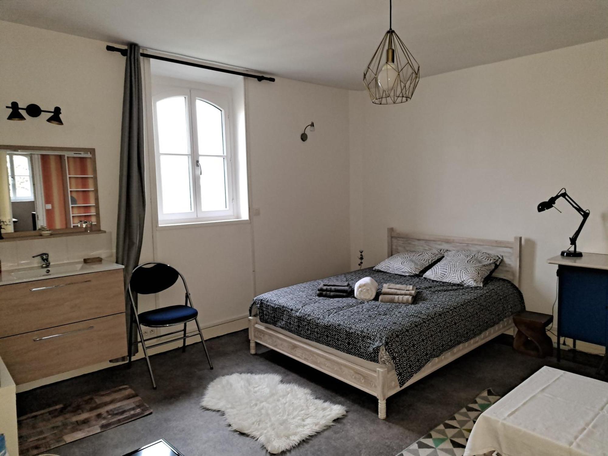 Les Chambres De Lucie-B&B - Petit Dej Inclus - Parking Prive - Proche Gare Versailles Eksteriør bilde