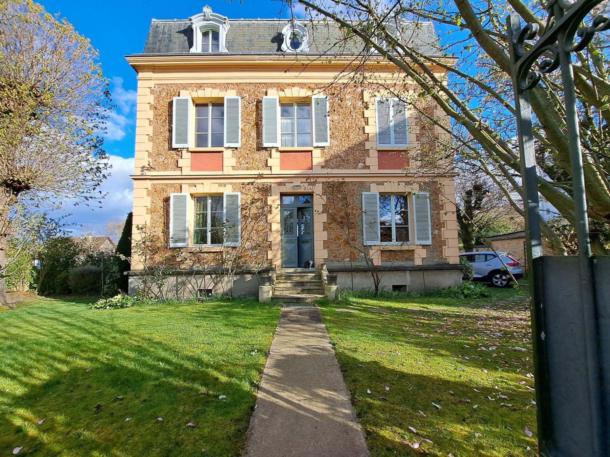 Les Chambres De Lucie-B&B - Petit Dej Inclus - Parking Prive - Proche Gare Versailles Eksteriør bilde